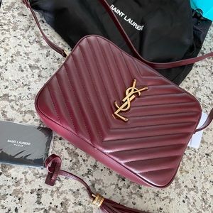 Lou Matelassé Leather Camera Bag YSL ROUGELEGION